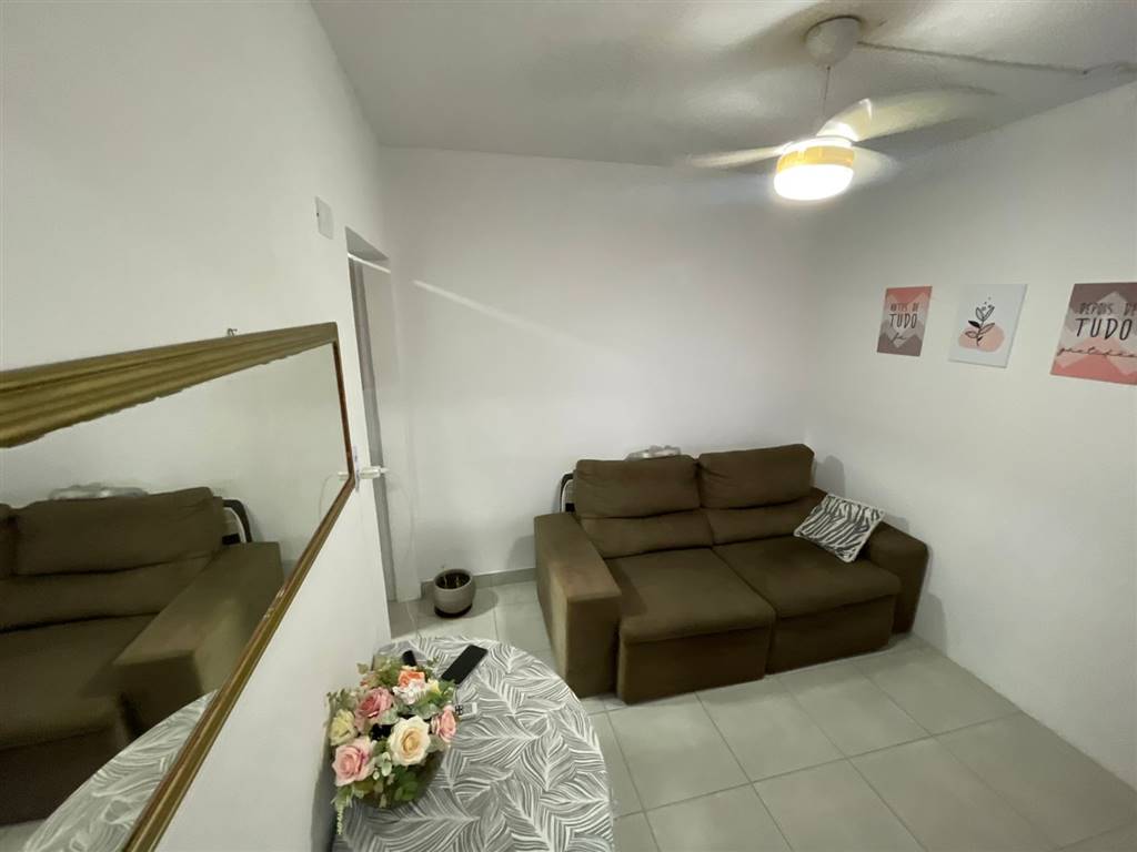 CO0009 - Apto 01 Dorm - Boqueirão