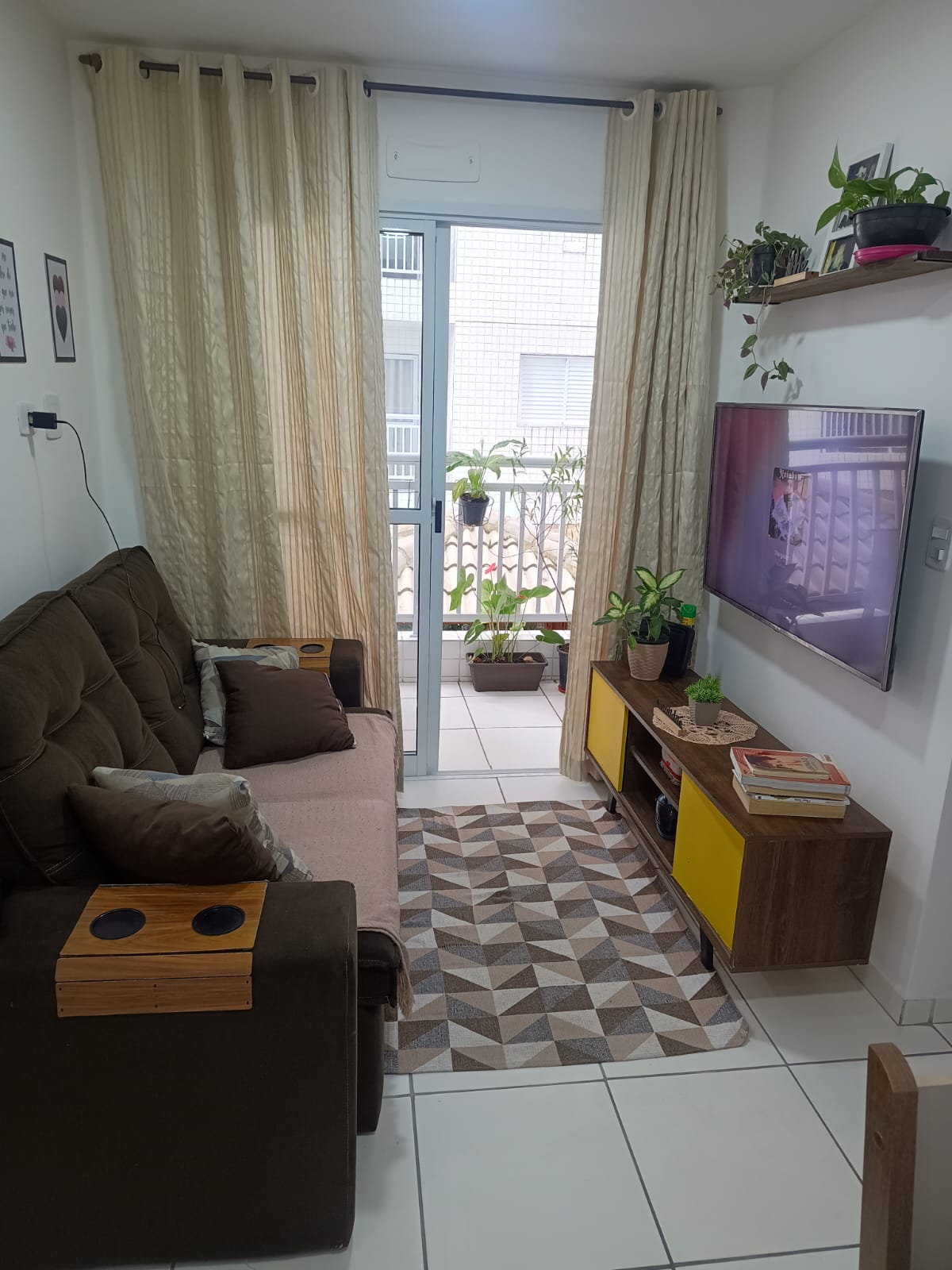 CO0003 - Apto 02 Dormitórios - Aviação